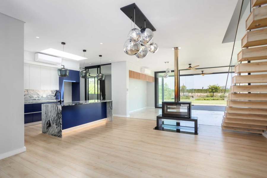 To Let 5 Bedroom Property for Rent in Val De Vie Estate Western Cape